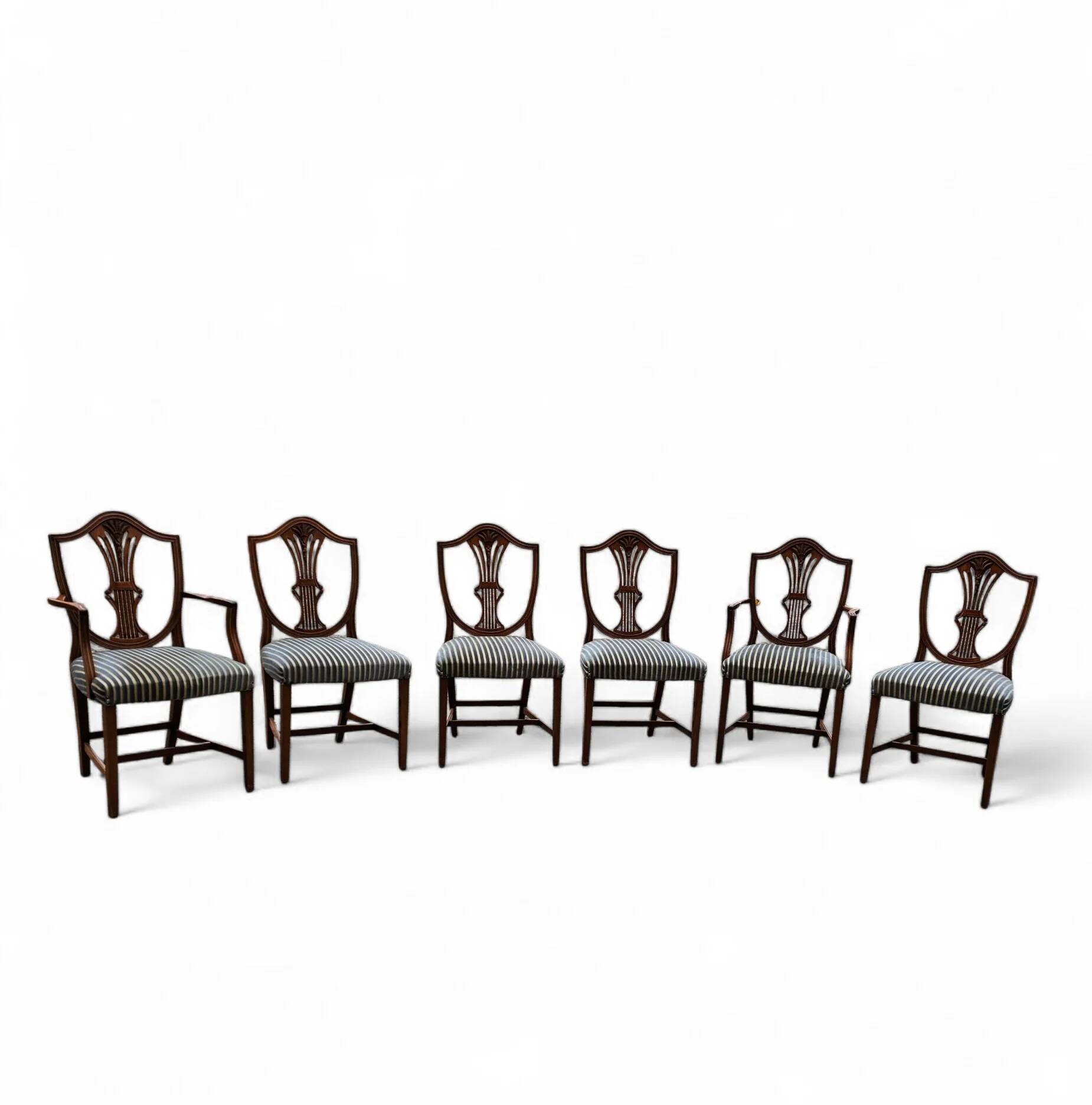6 x English mahogany Hepplewhite chairs / 1920s
