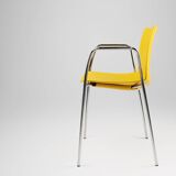 Chaise jaune du milieu du siècle avec structure en métal et siège en plastique, Belgique