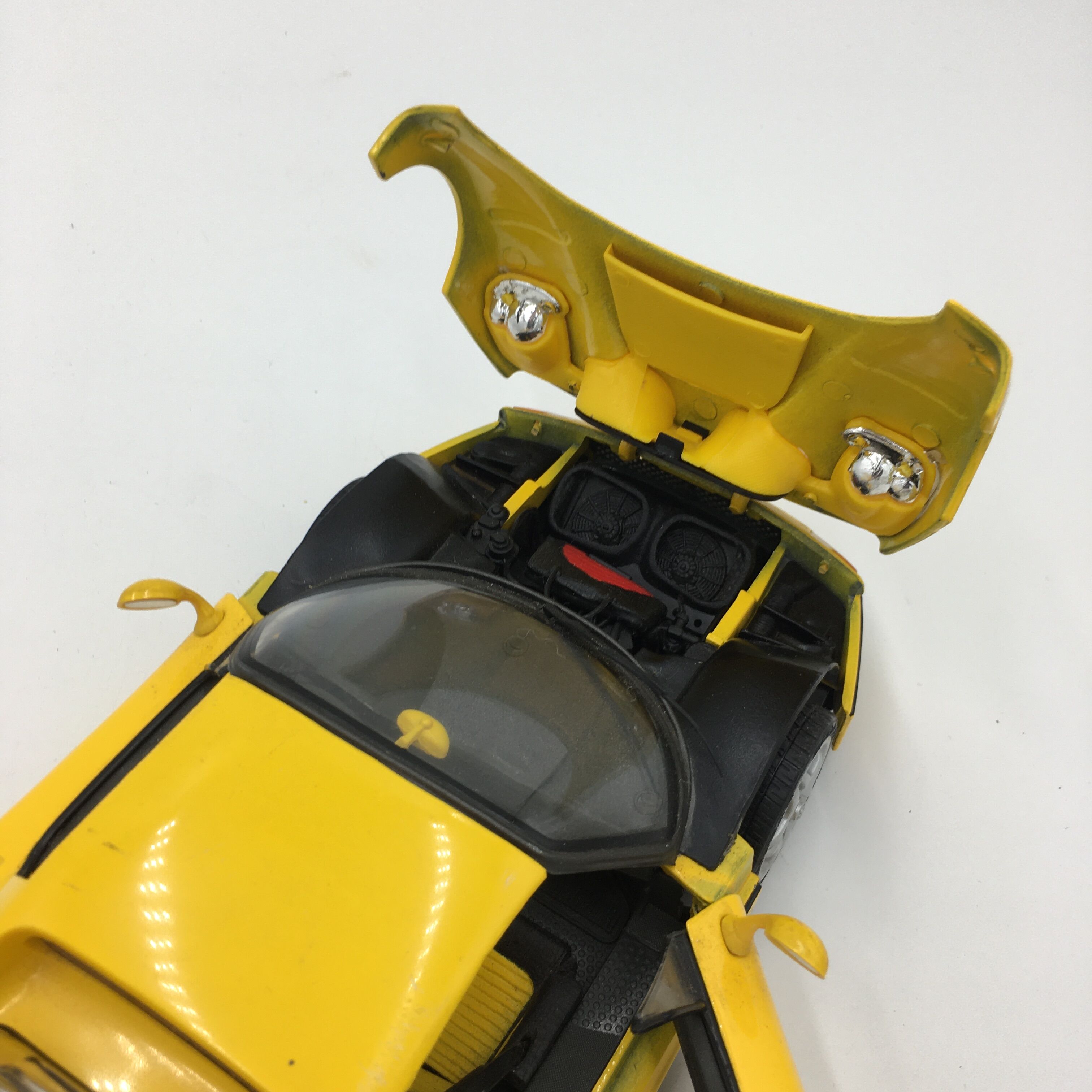 Metal car 1/18 Maisto Ferrari F50