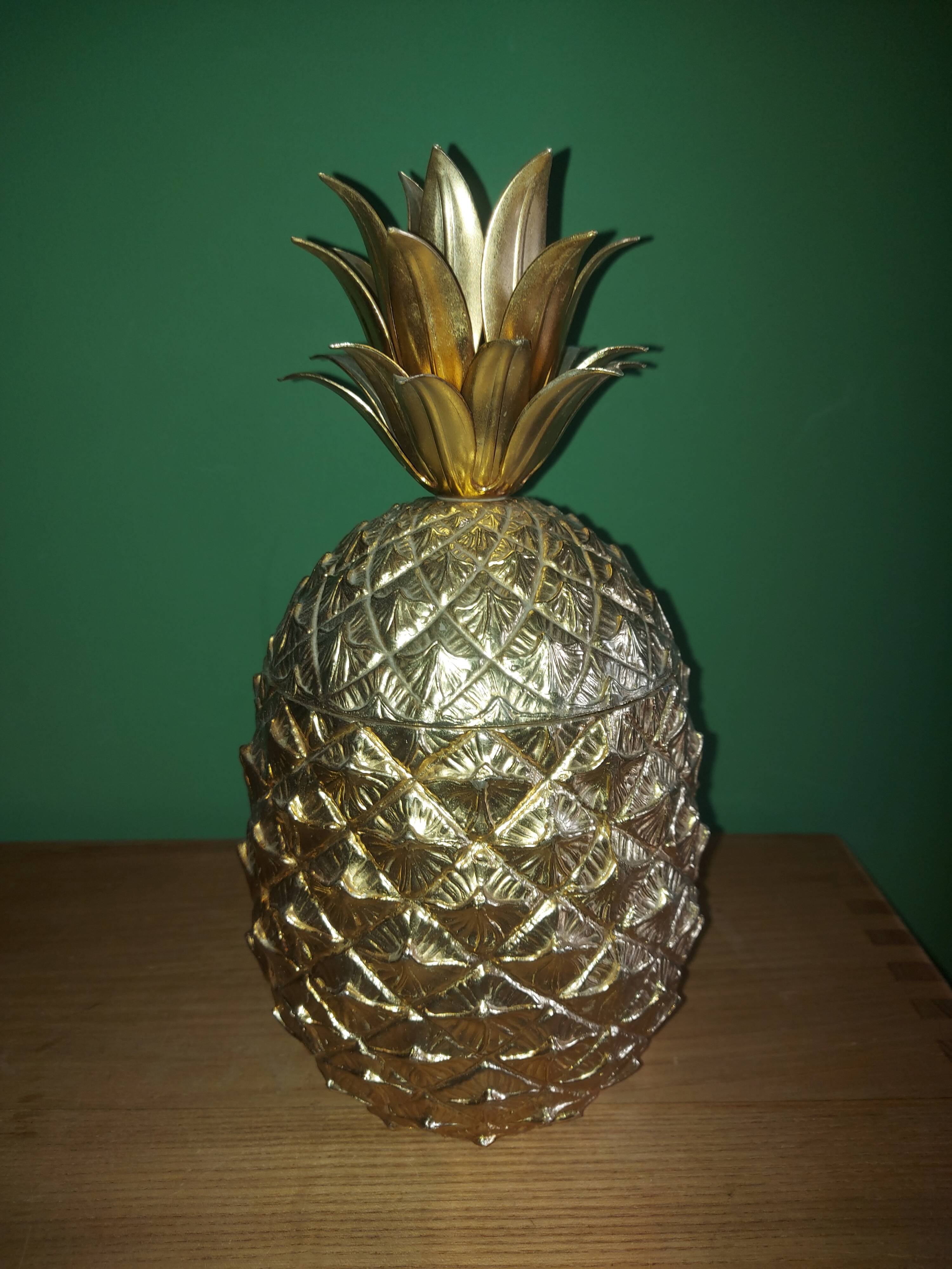 Pineapple ice bucket in golden metal Mauro Manetti