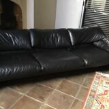 Cassina Maralunga sofa