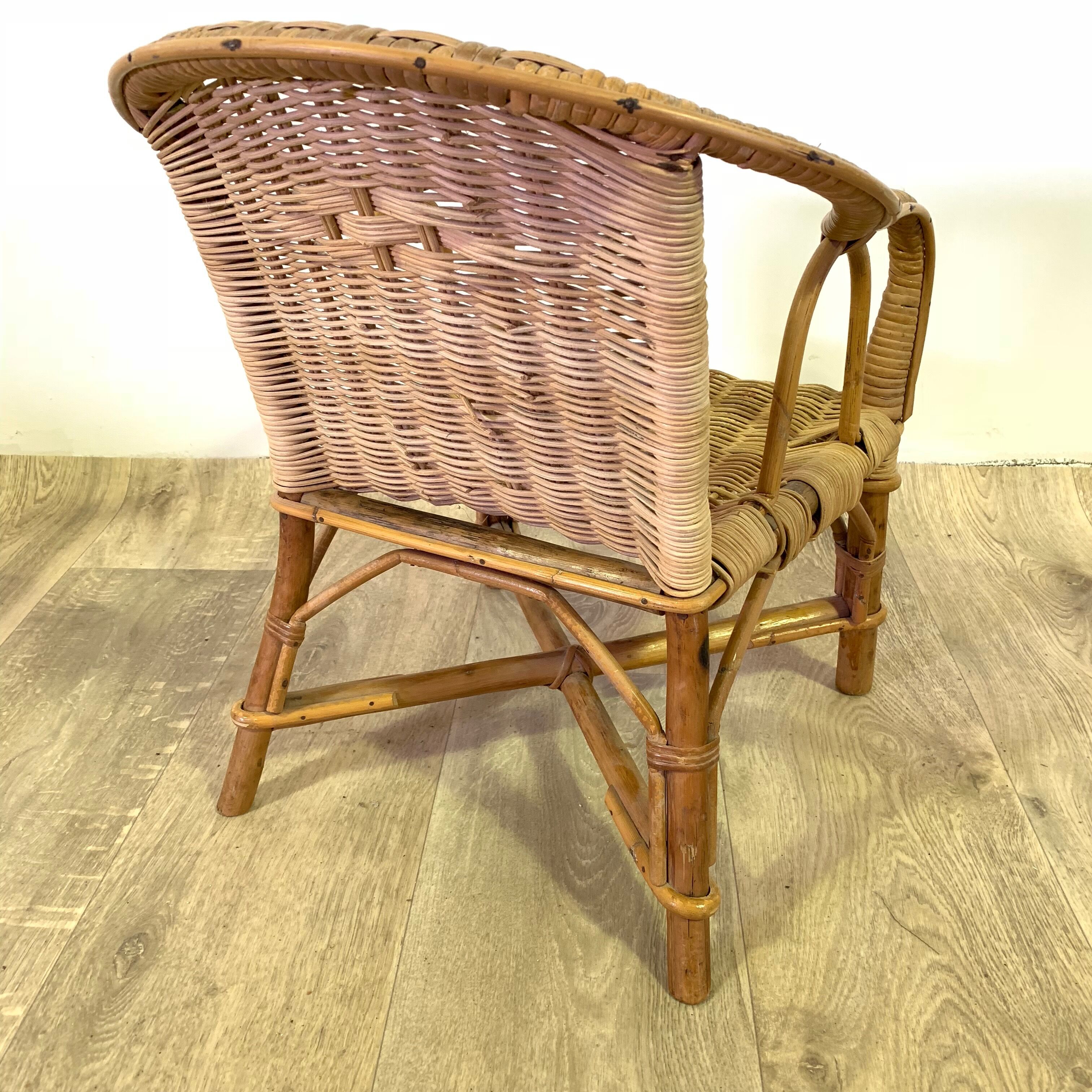 Rattan child desk and Chair
