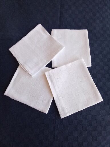 Set of 4 napkins, bright white, in cotton ( 59.5 x 54.5 cm )
