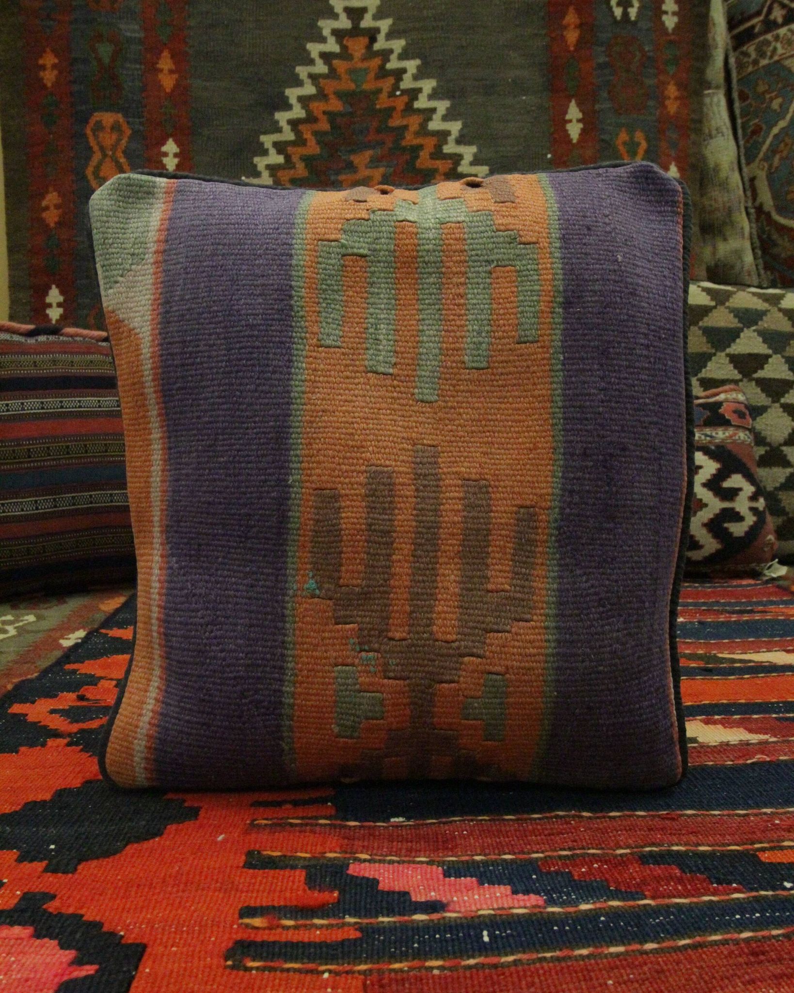 Housse de coussin Kilim rayé fait à la main 37x40cm