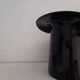 Vase chapeau haut de forme en verre noir