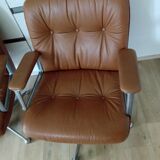 Pair of p215 office armchairs by Osvaldo Borsani for Techno