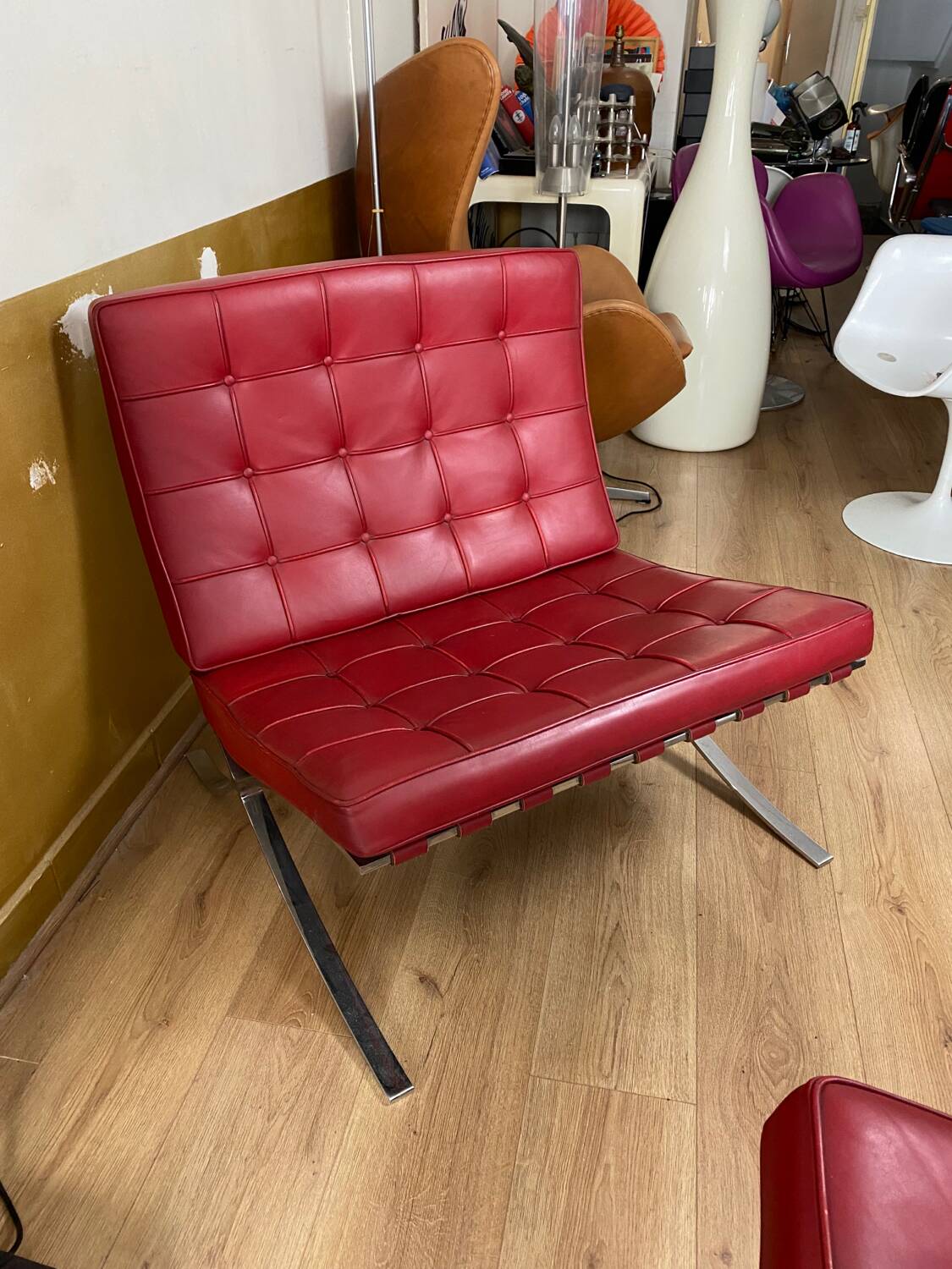 Barcelona red leather chair Knoll edition