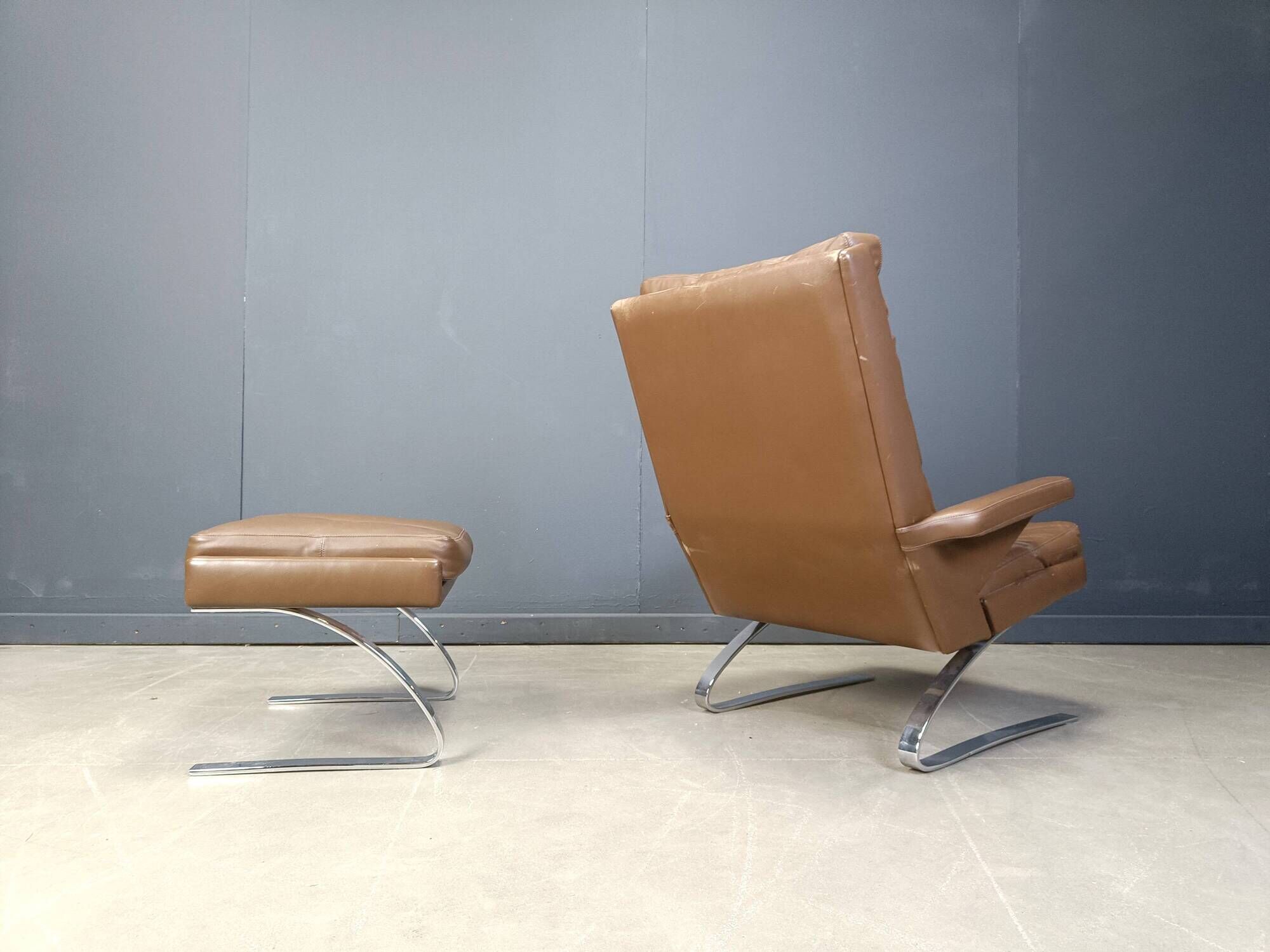 Swing Lounge Chair and Ottoman by Reinhold Adolf and Hans-Jürgen Schräpfer