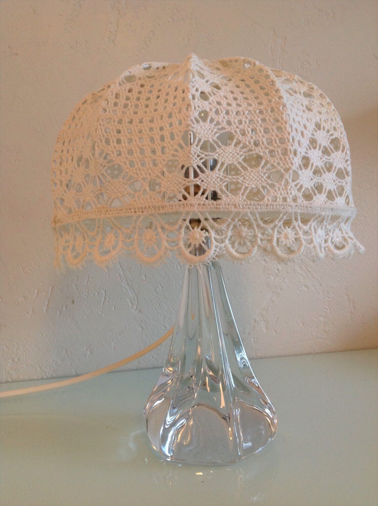 Bedside lamp glass foot and lampshade hook ecru / vintage 60s-70s