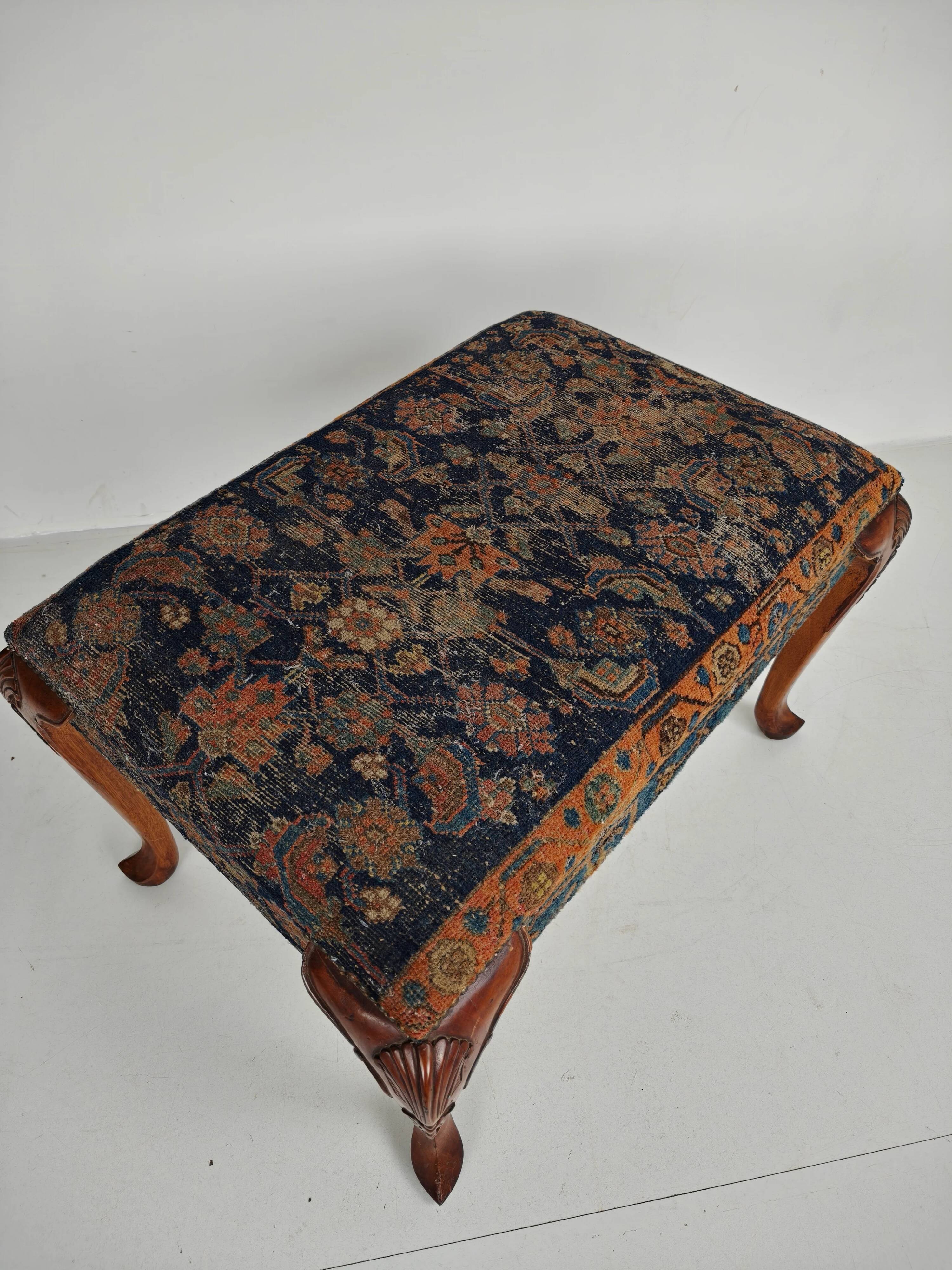 Antique foot stool, walnut, English Regency, circa 1800–1820