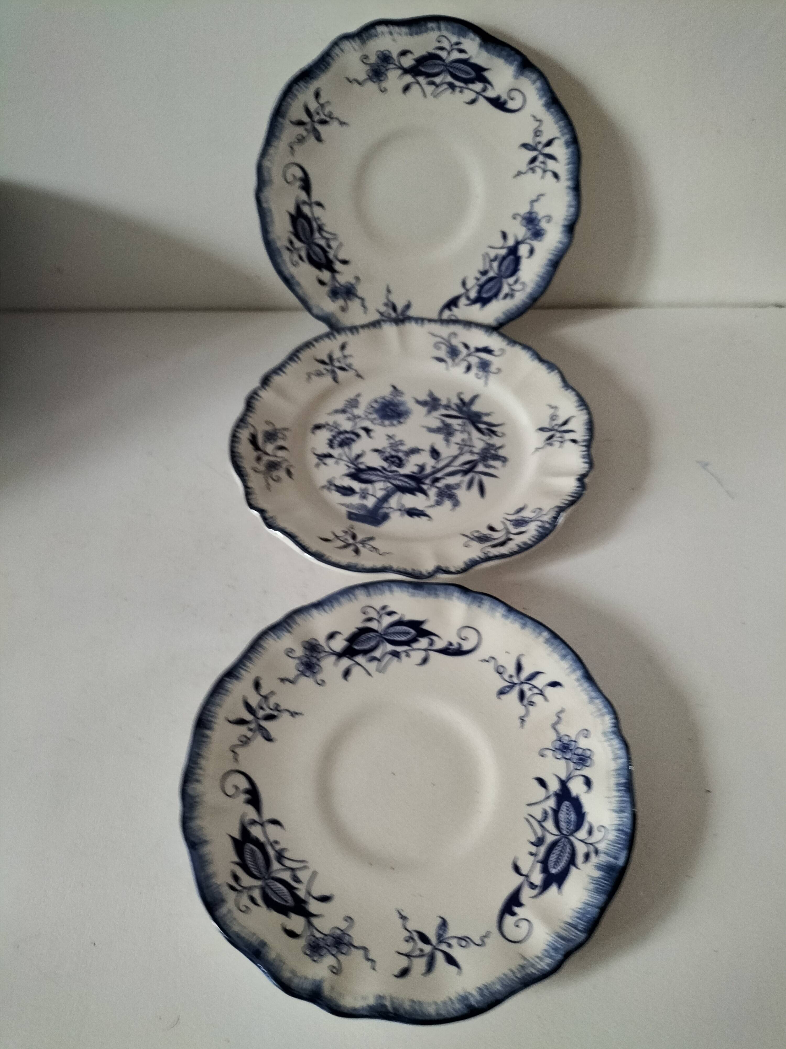 3 assiettes Lancaster