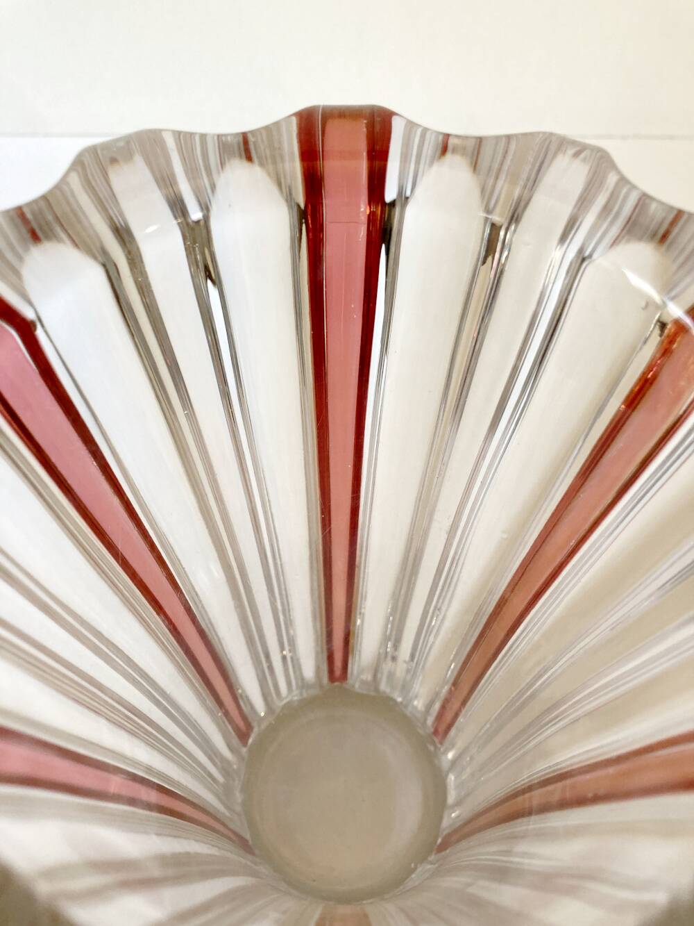 Glass vase signed Pierre D'Avesn, 1940s