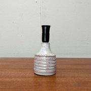 Mid-century modern studio pottery table lamp by Axella, 1960s.