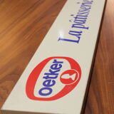 Plaque publicitaire Oetker en bois
