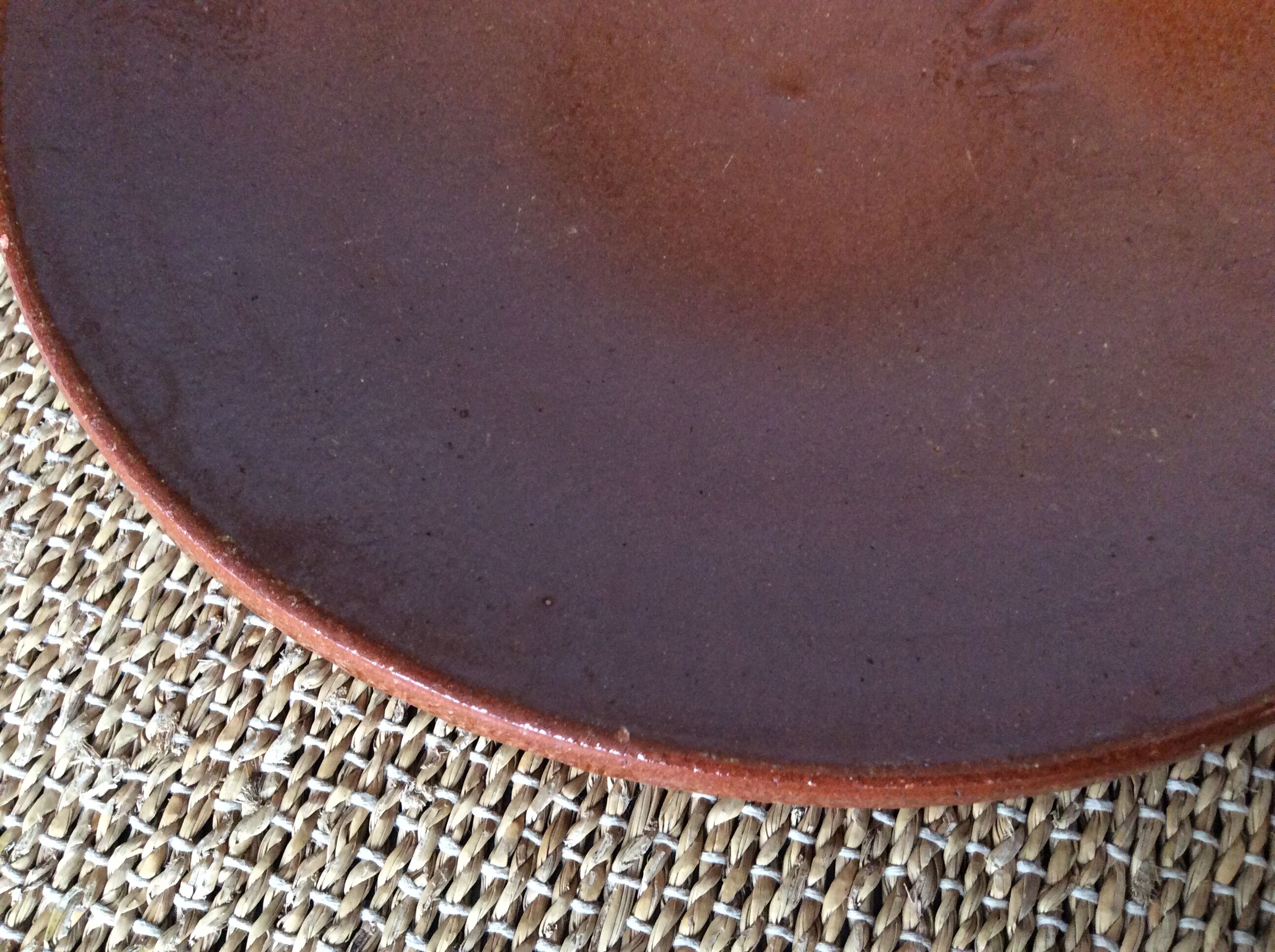 Plat en terre cuite