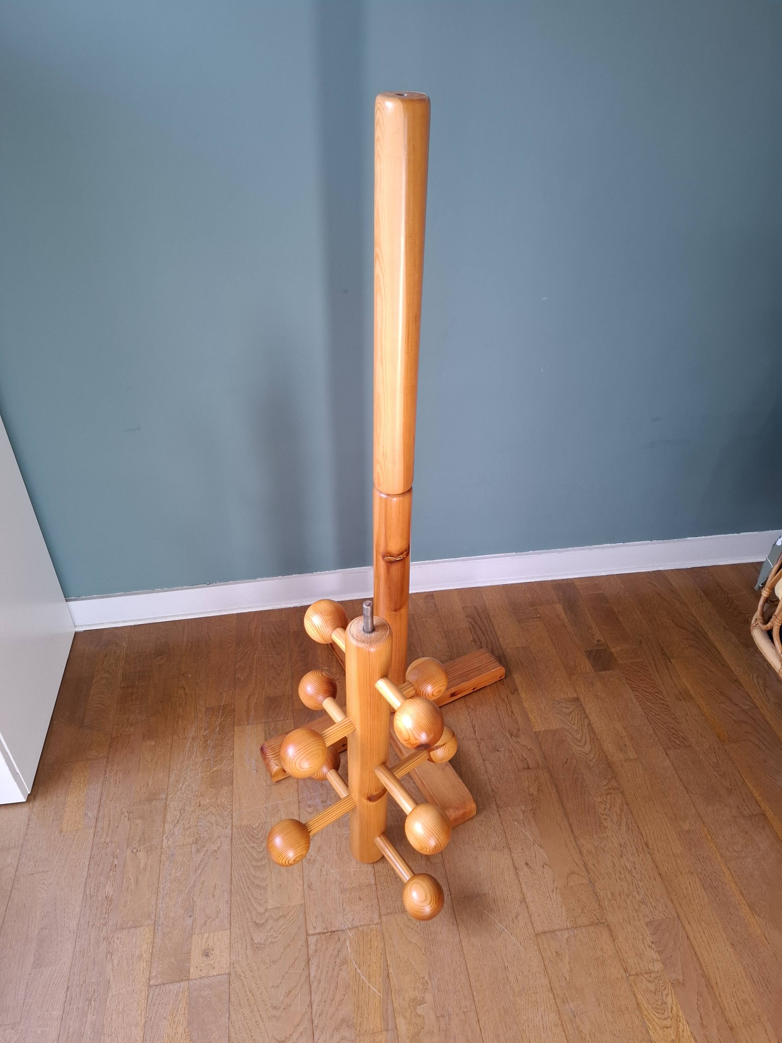 Porte manteau en pin