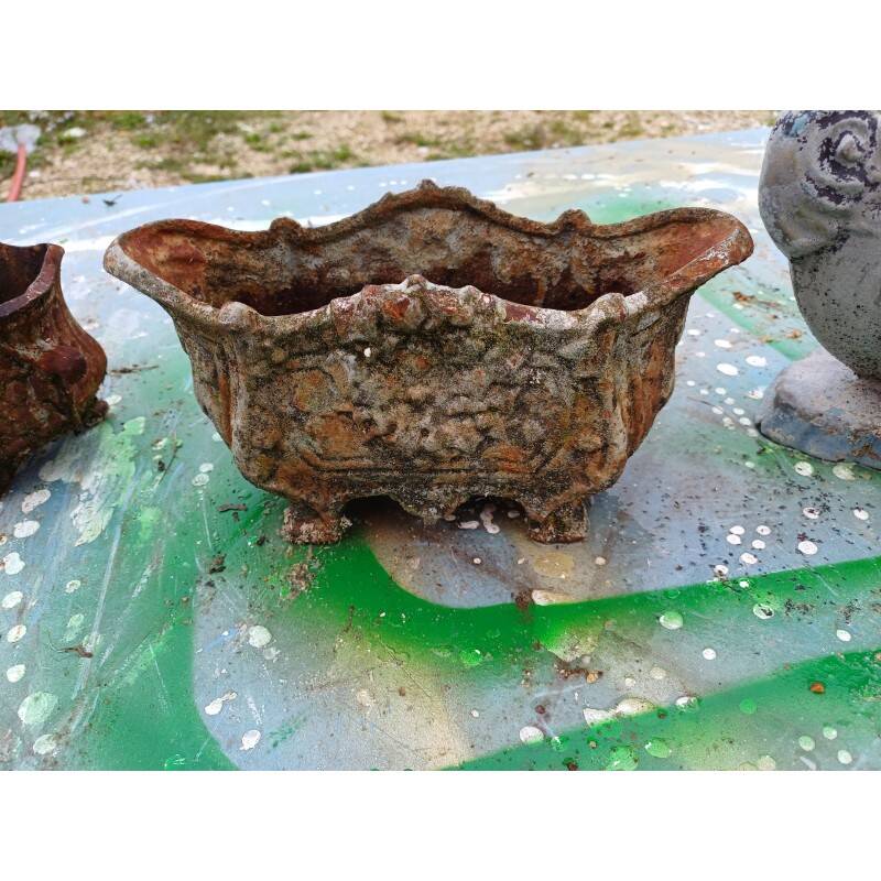 4 cast iron planters from 1900 from Charleville-Mézières