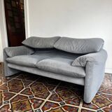 Maralunga two-seater, Vico Magistretti for Cassina