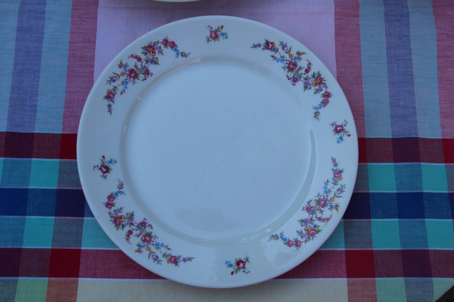Maastricht faience dinnerware set