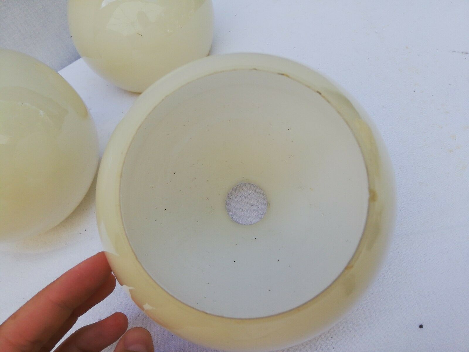 Lot of 3 globes in opaque white glass