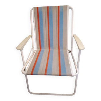 90s folding chair