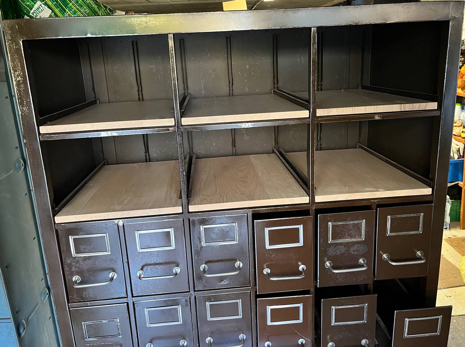 Meuble fer atelier à tiroirs