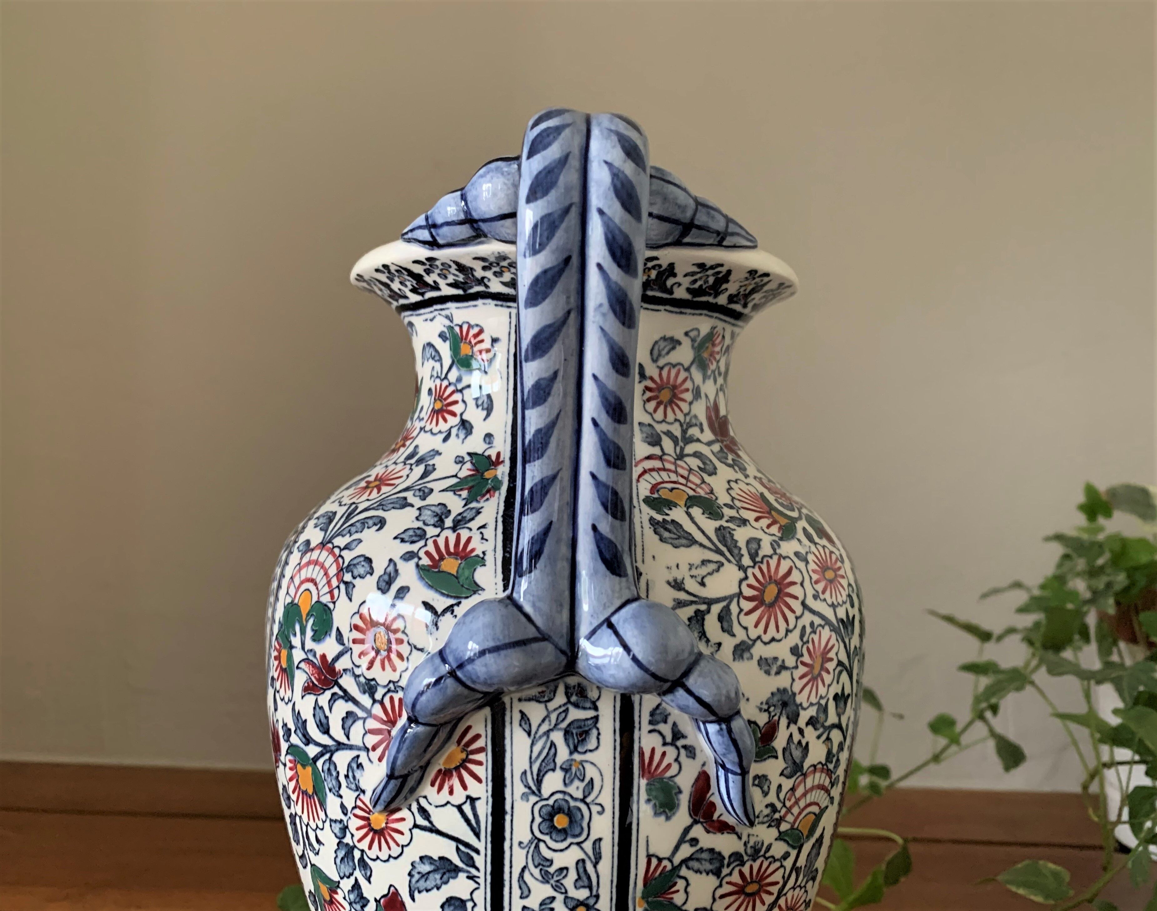 Ancient amphora vase in Gien earthenware – cashmere decoration