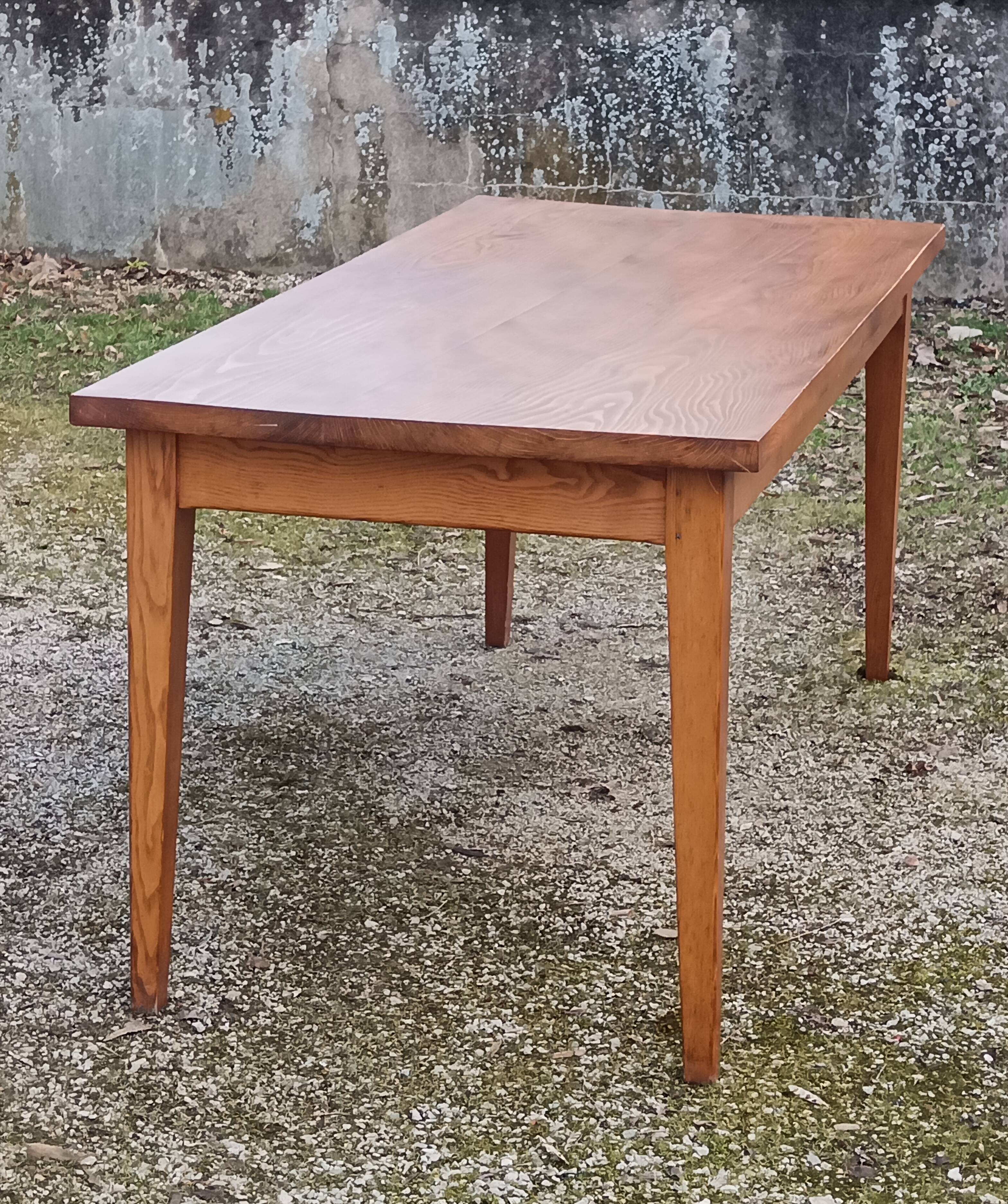 Vintage desk table