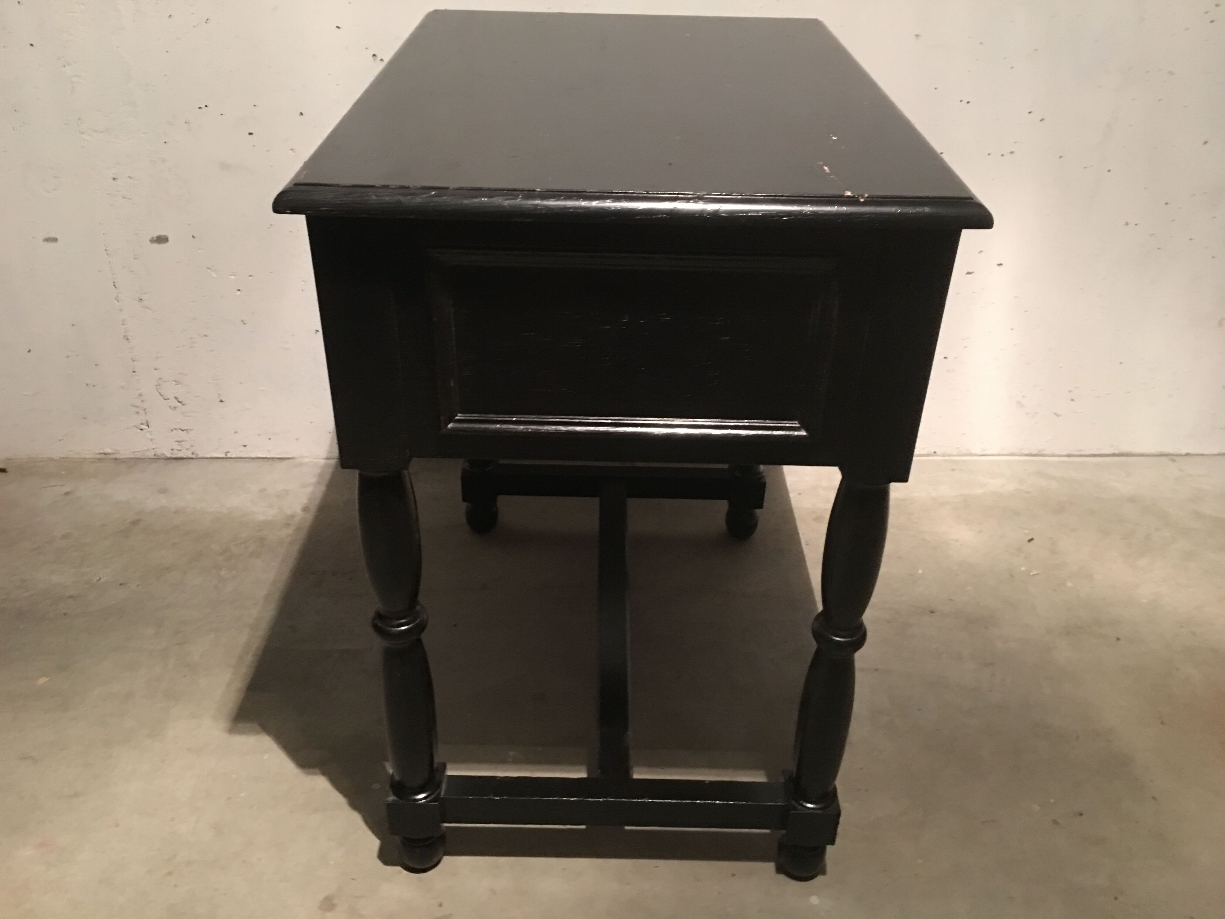 Cabinet shop desk