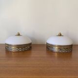 Paire d'appliques plafonniers anciens demi sphérique verre blanc et laiton