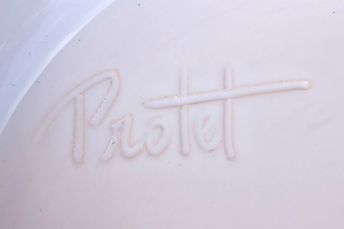 Ceramic trivet signed by Patrick Protet