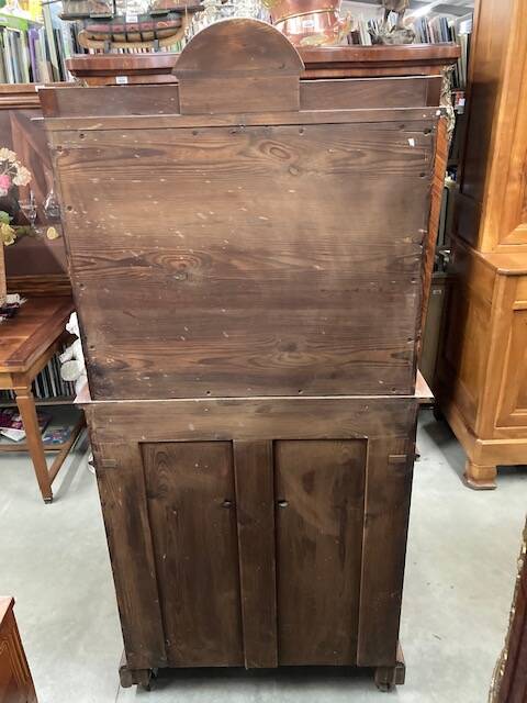 Dentist's furniture late 19th century