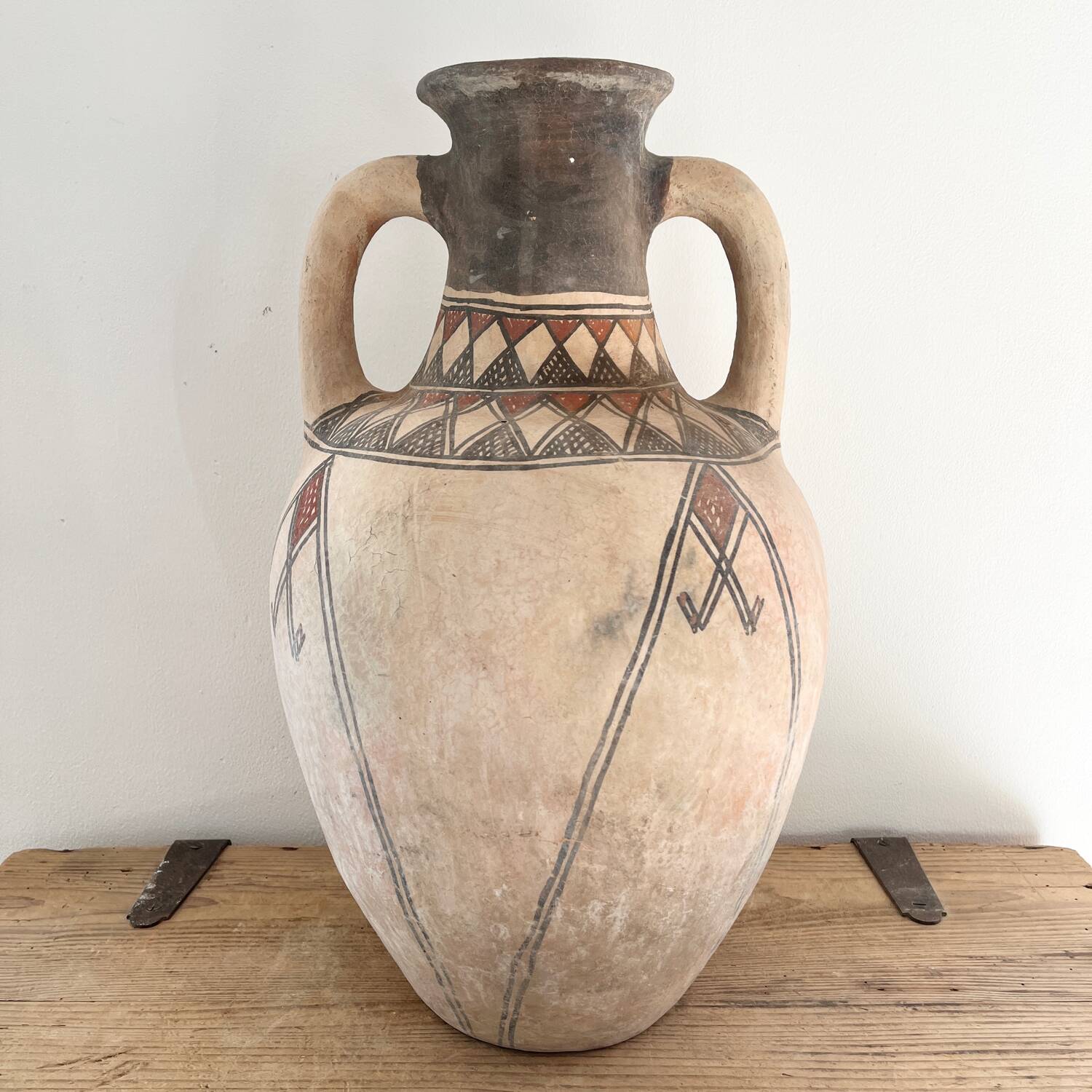 Berber terracotta jar