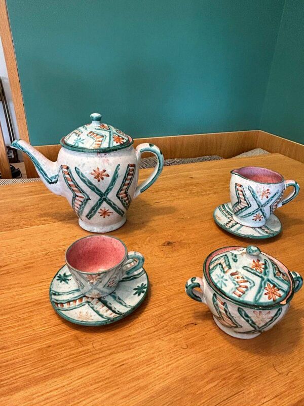 Partie de service à café Humbert Pittari à Vallauris