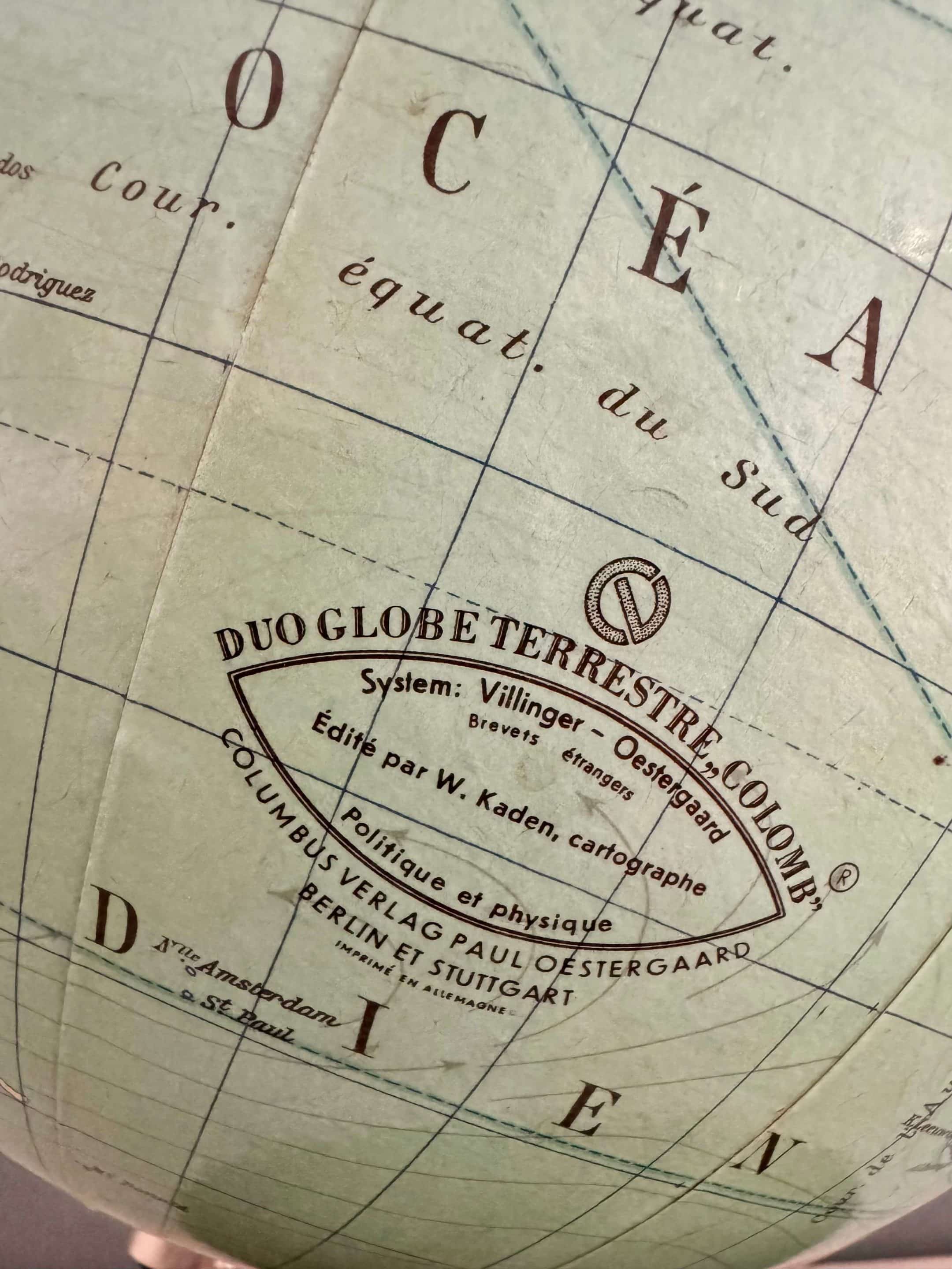 Duo globe terrestre « Colomb », vers 1960