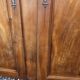 Paire de portes de placard style Louis XV en merisier massif