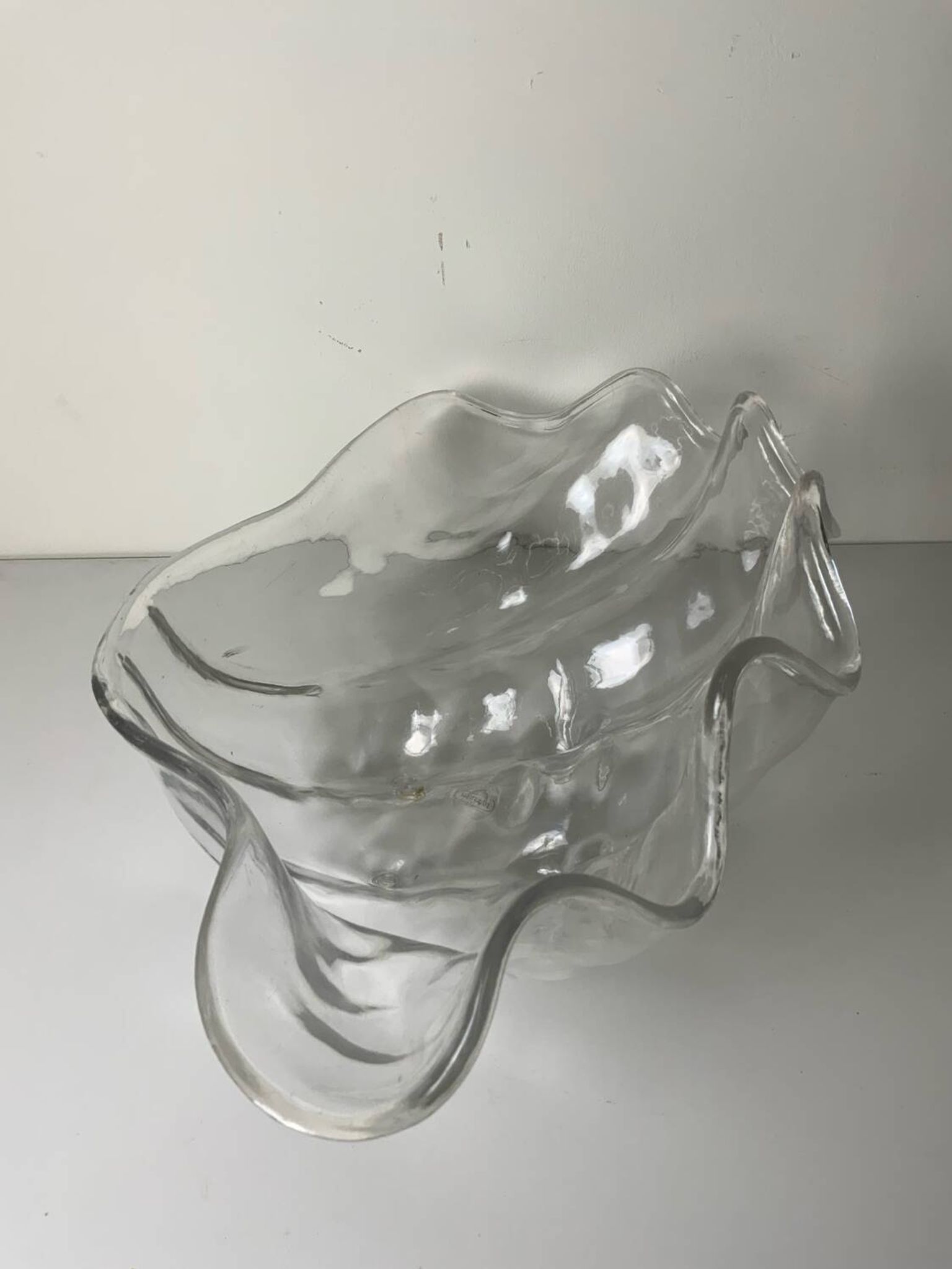 Benitier en plexiglas 1970