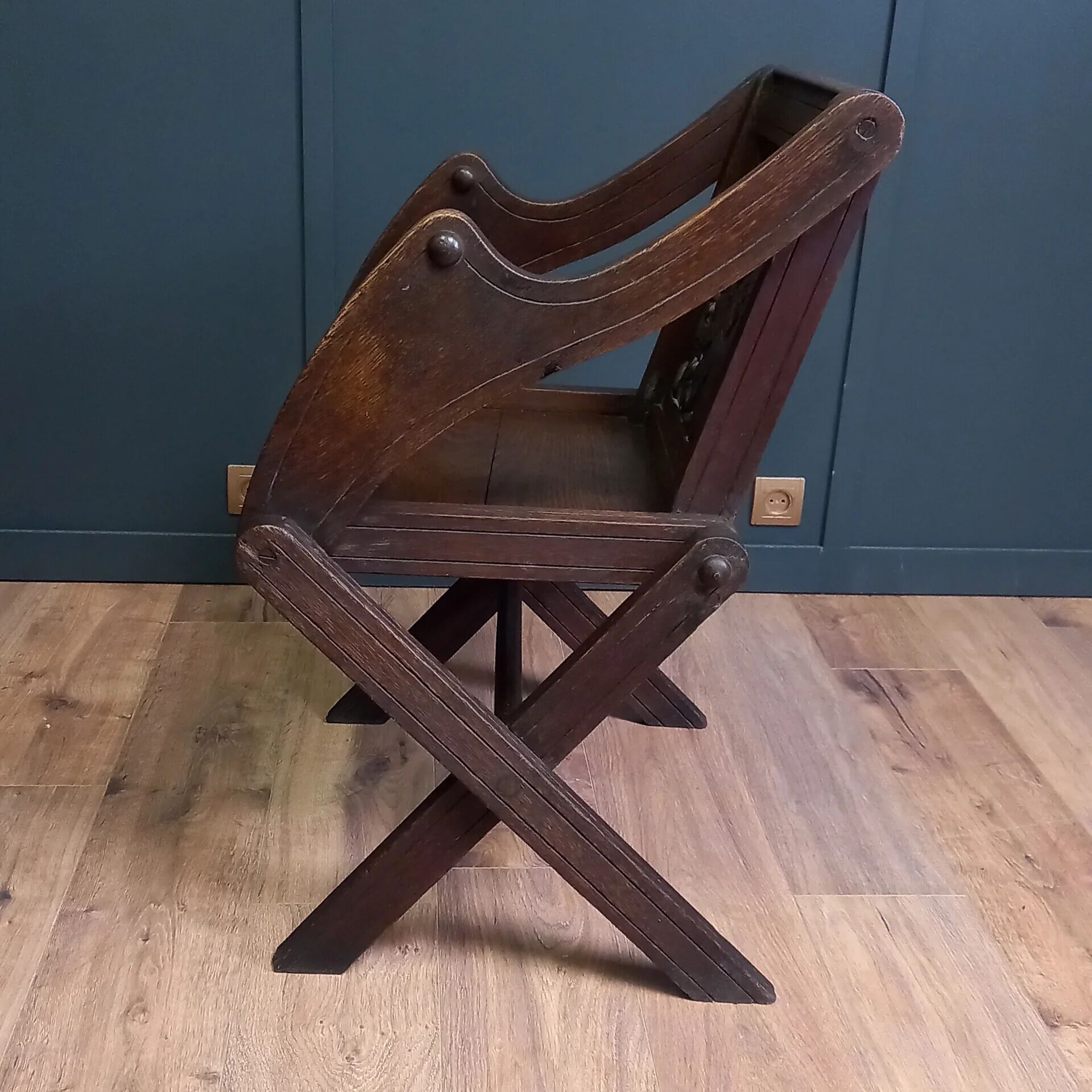 Antique Glastonbury priest chair