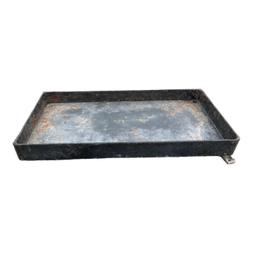 Old cast iron sink