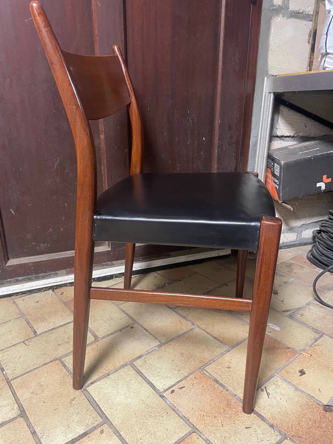 Chaise en teck model SA 10 designer Cees Braakman