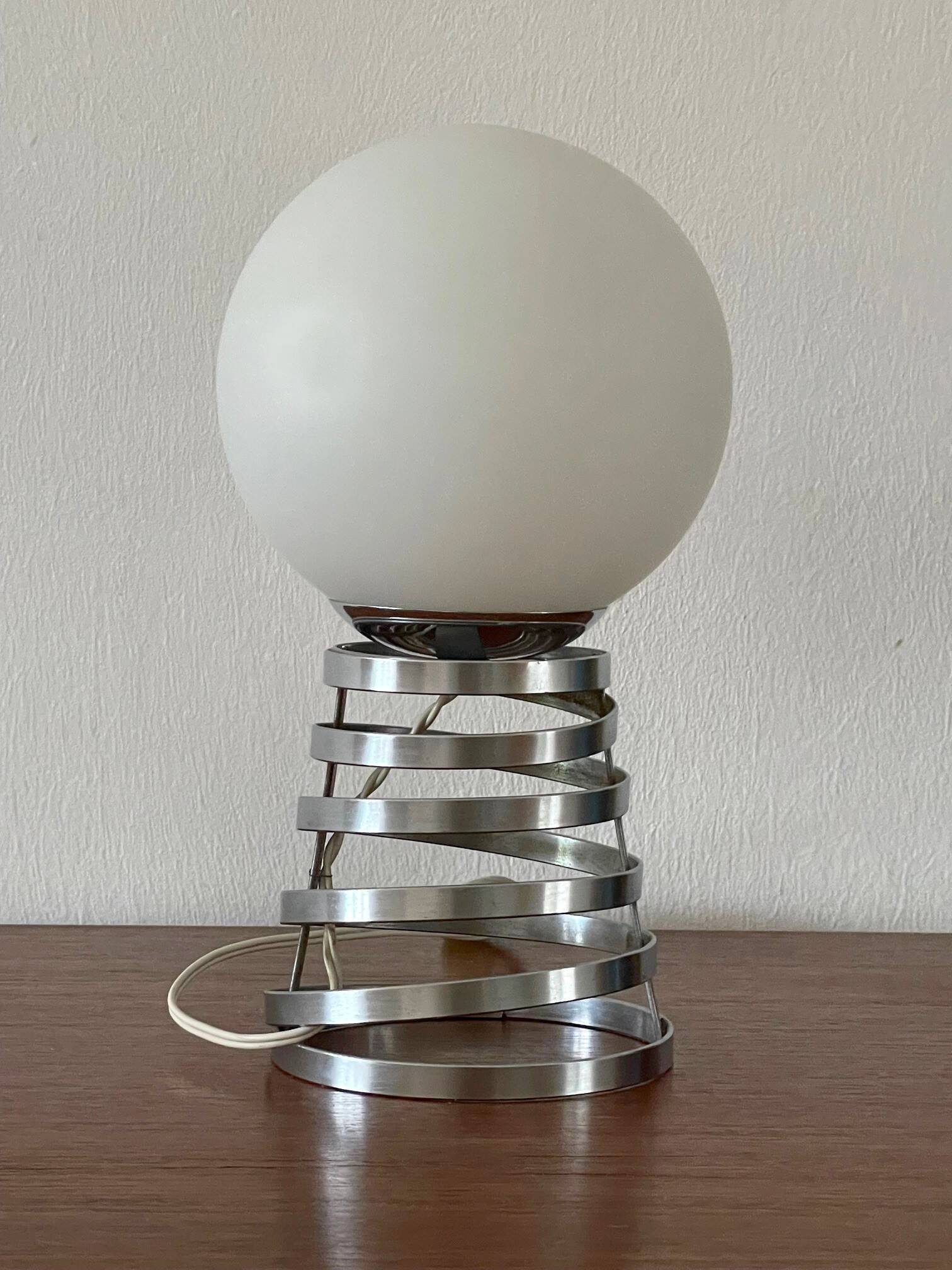 Vintage 1970s spring lamp