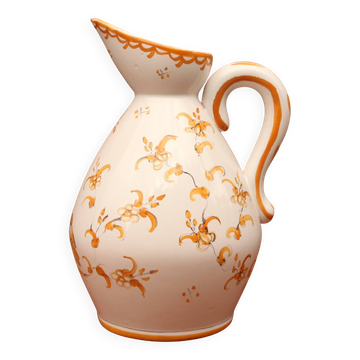 Pichet à eau à décor Moustier