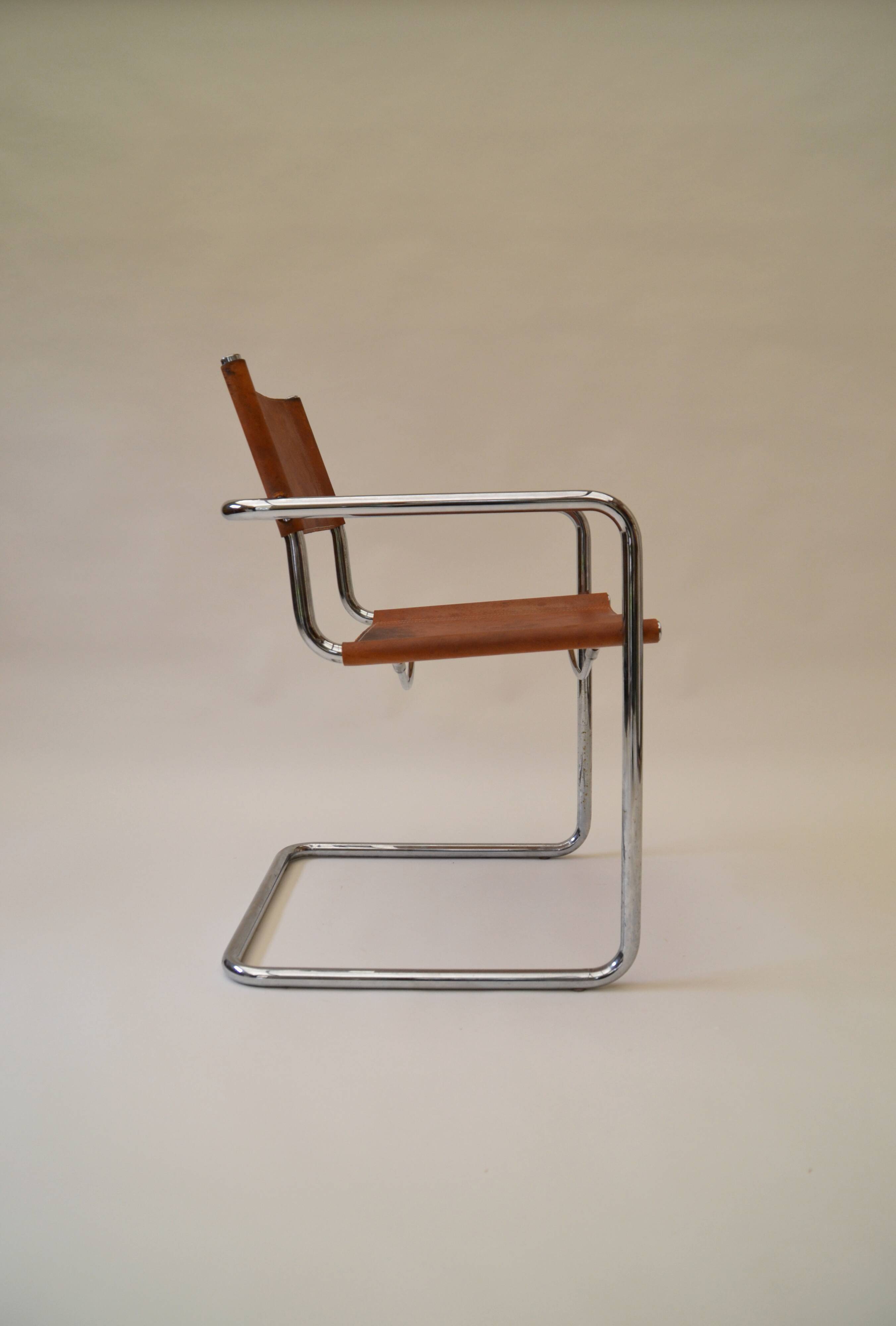 Paire de fauteuils “MG5” d’après Marcel Breuer édition Matteo Grassi, des années 70