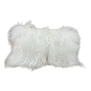 coussin blanc en agneau