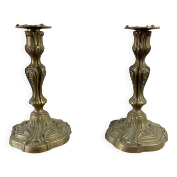 Master of antique candlesticks