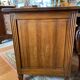 Commode Louis XVI en noyer, 3 tiroirs.