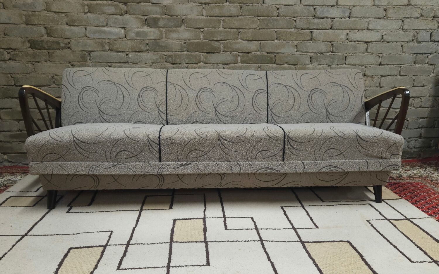 Vintage 1950s daybed sofa