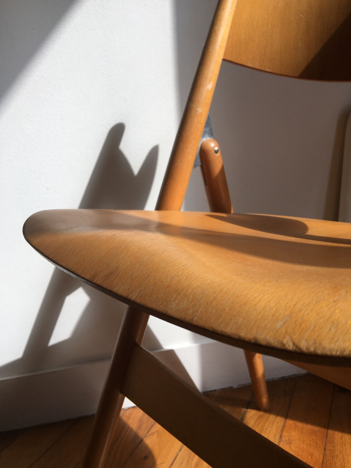 Folding chair