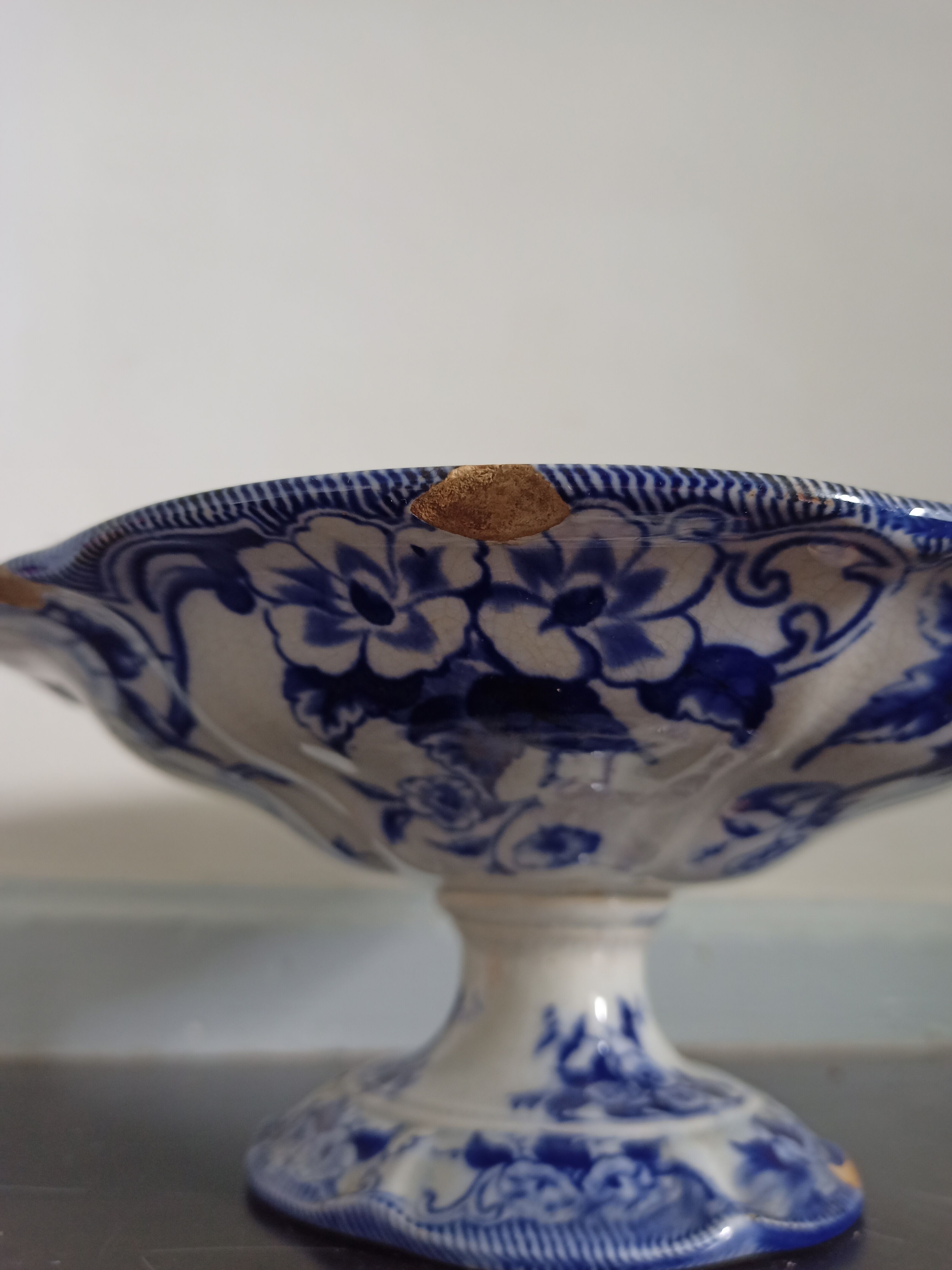 Faience display creil montereau flora old compotier on piedouche