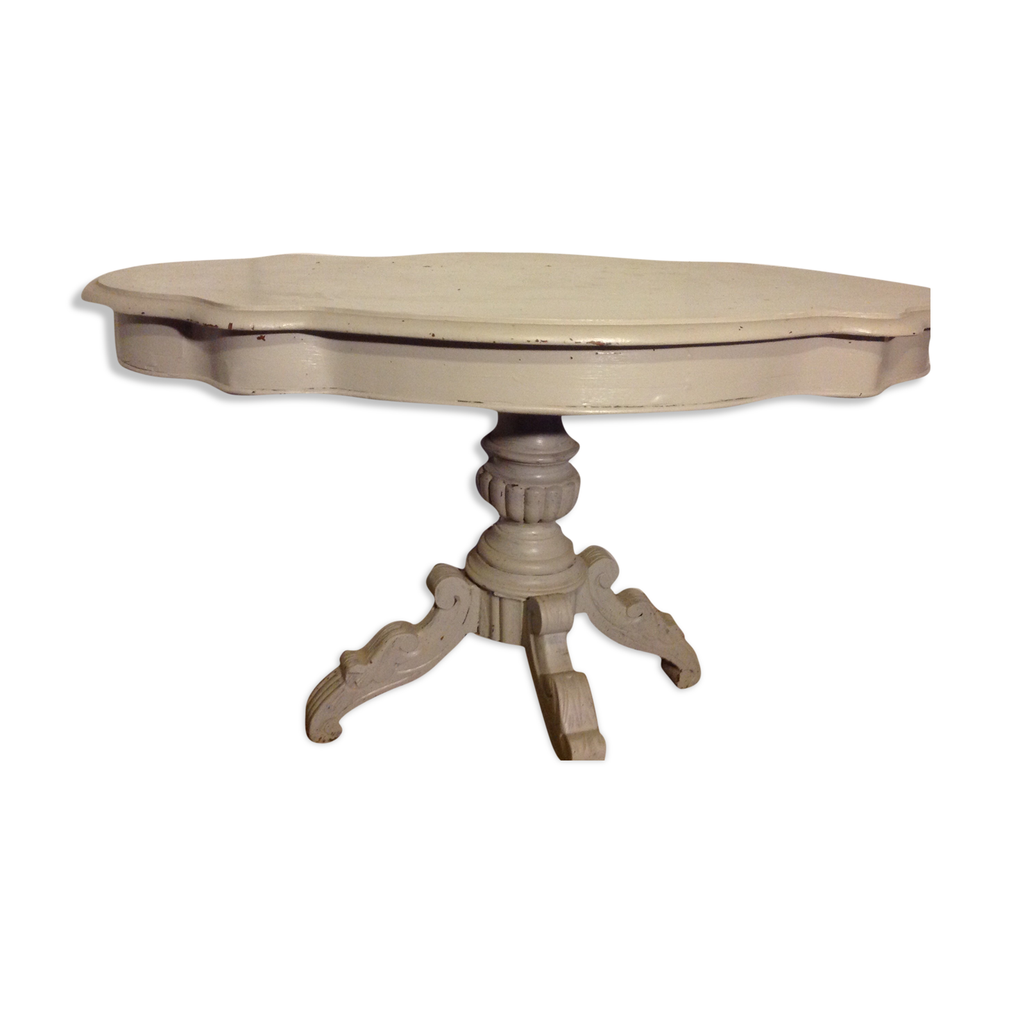 Violin table